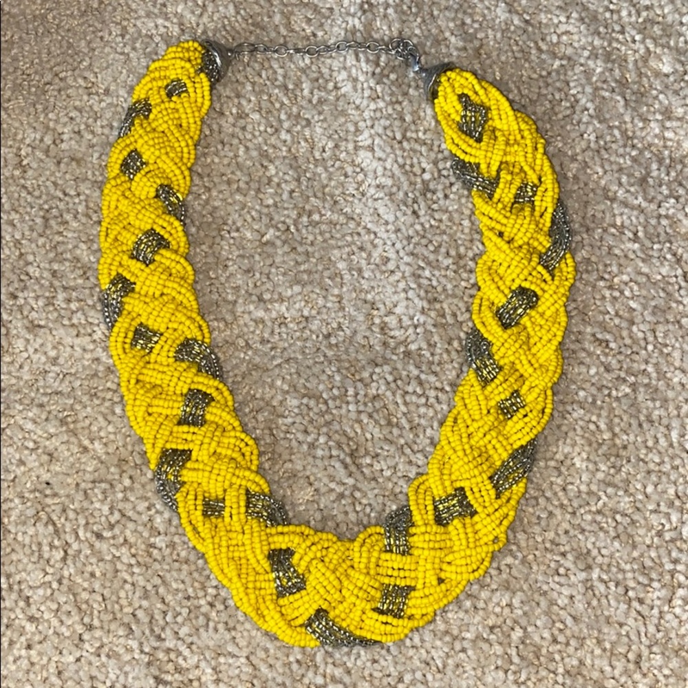 Yellow Target Thick Beaded necklace